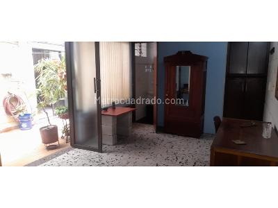 Casa de 5 alcobas en venta en Cabañas, Bello, 255 m² · foto 10 de 20