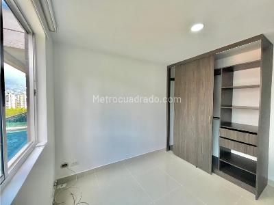 Apartamento de 2 alcobas en venta en Sabaneta, Sabaneta, 82 m² · foto 8 de 19