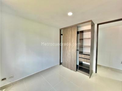 Apartamento de 2 alcobas en venta en Sabaneta, Sabaneta, 82 m² · foto 14 de 19