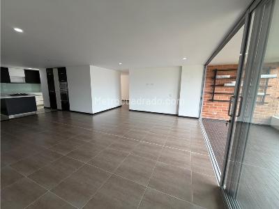 Apartamento de 3 alcobas en venta en Envigado Loma Las Brujas, Envigado, 160 m² · foto 11 de 20