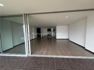 Apartamento de 3 alcobas en venta en Envigado Loma Las Brujas, Envigado, 160 m² · foto 13 de 20