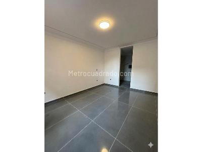 Apartamento de 3 alcobas en venta en Florida Nueva Estadio, Medellín, 98 m² · foto 2 de 8