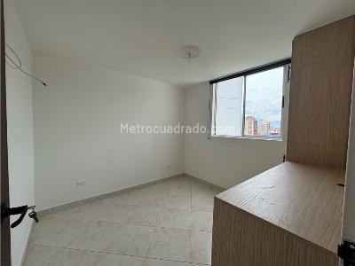 Apartamento de 2 alcobas en venta en Carlos E Restrepo, Medellín, 49 m² · foto 4 de 20
