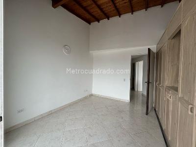Apartamento de 2 alcobas en venta en Carlos E Restrepo, Medellín, 49 m² · foto 11 de 20