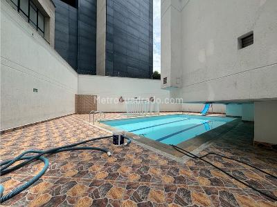 Apartamento de 2 alcobas en venta en Carlos E Restrepo, Medellín, 49 m² · foto 19 de 20