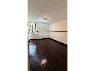 Apartamento de 4 alcobas en venta en Florida Nueva, Medellín, 112 m² · foto 2 de 9