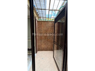 Apartamento de 4 alcobas en venta en Florida Nueva, Medellín, 112 m² · foto 3 de 9