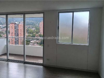 Apartamento de 3 alcobas en venta en Itagui Suramerica, Itagüí, 100 m² · foto 3 de 20