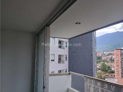 Apartamento de 3 alcobas en venta en Itagui Suramerica, Itagüí, 100 m² · foto 5 de 20