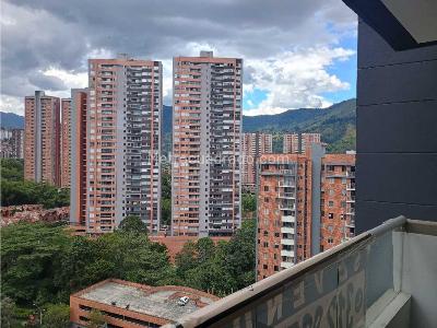 Apartamento de 3 alcobas en venta en Itagui Suramerica, Itagüí, 100 m² · foto 10 de 20