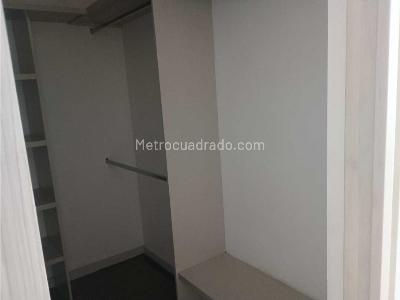 Apartamento de 3 alcobas en venta en Itagui Suramerica, Itagüí, 100 m² · foto 16 de 20