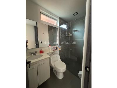 Apartamento de 3 alcobas en venta en San German Tierra Firme, Medellín, 76 m² · foto 9 de 20