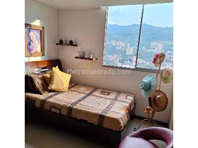 Apartamento de 3 alcobas en venta en Envigado Loma Las Brujas, Envigado, 138 m² · foto 11 de 14