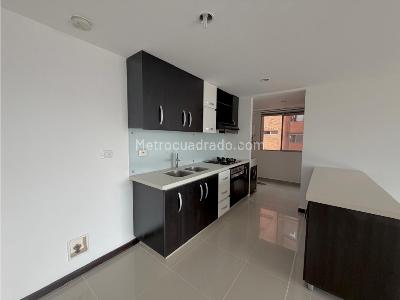 Apartamento de 3 alcobas en venta en La Loma De Las Brujas, Envigado, 106 m² · foto 9 de 20