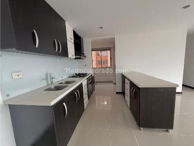 Apartamento de 3 alcobas en venta en La Loma De Las Brujas, Envigado, 106 m² · foto 11 de 20