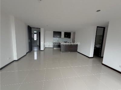 Apartamento de 3 alcobas en venta en La Loma De Las Brujas, Envigado, 106 m² · foto 12 de 20