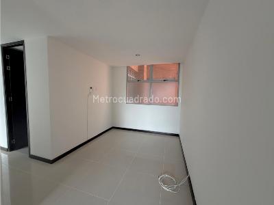 Apartamento de 3 alcobas en venta en La Loma De Las Brujas, Envigado, 106 m² · foto 13 de 20