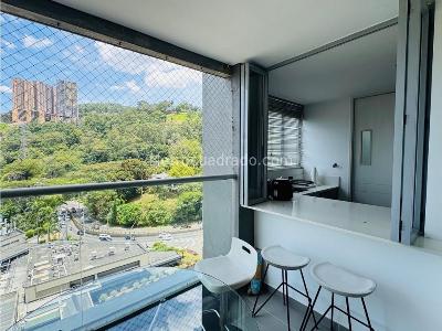 Apartamento de 2 alcobas en venta en Castropol, Medellín, 84 m² · foto 8 de 20