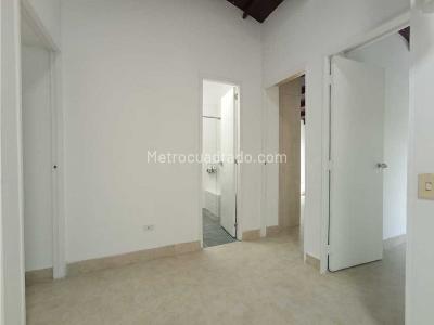 Casa de 4 alcobas en venta en Calasanz, Medellín, 100 m² · foto 17 de 20