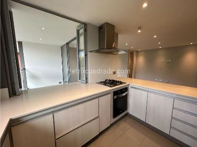 Apartamento de 2 alcobas en venta en Castropol, Medellín, 85 m² · foto 8 de 20