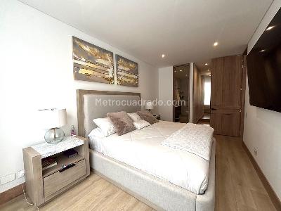 Apartamento de 2 alcobas en venta en San Patrici0, Bogotá, 97 m² · foto 4 de 20
