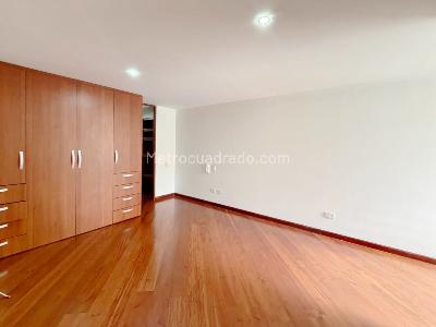 Apartamento de 3 alcobas en venta en Lagos De Cordoba, Bogotá, 154 m² · foto 11 de 20
