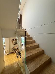 Casa de 4 alcobas en venta en Los Naranjos, Bogotá, 256 m² · foto 3 de 8