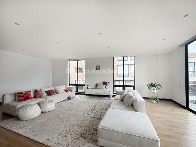 Apartamento en venta en Las Rosales, Bogotá · foto 4 de 18