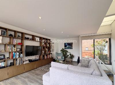 Apartamento en venta en Chico, Bogotá · foto 2 de 16