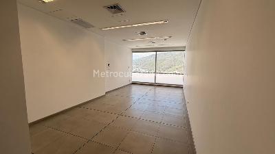 Office for rent in CHIPICHAPE, Cali