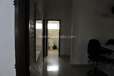 Casa de 5 alcobas en venta en Tequendama, Cali, 225 m² · foto 15 de 17