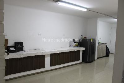 Casa de 5 alcobas en venta en Tequendama, Cali, 225 m² · foto 4 de 17