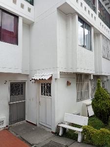 Casa de 5 alcobas en venta en Bella Suiza, Cali, 72 m² · foto 2 de 20