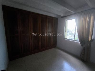 Apartamento en venta en La Flora, Cali · foto 9 de 18