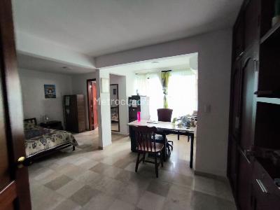 Casa de 4 alcobas en venta en Capri, Cali, 234 m² · foto 3 de 20