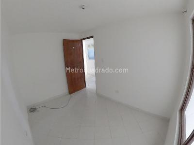 Casa de 5 alcobas en venta en La Riviera, Bogotá, 263 m² · foto 7 de 20