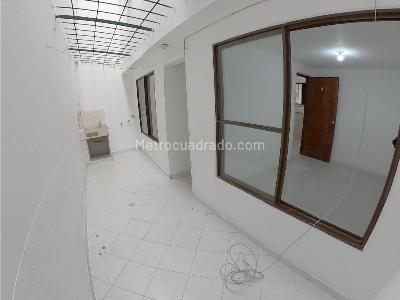 Casa de 5 alcobas en venta en La Riviera, Bogotá, 263 m² · foto 10 de 20
