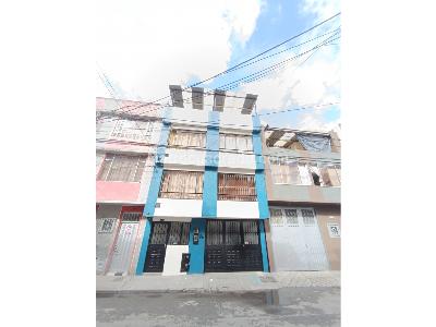 Casa de 5 alcobas en venta en La Riviera, Bogotá, 263 m² · foto 12 de 20