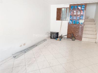 Casa de 5 alcobas en venta en La Riviera, Bogotá, 263 m² · foto 14 de 20