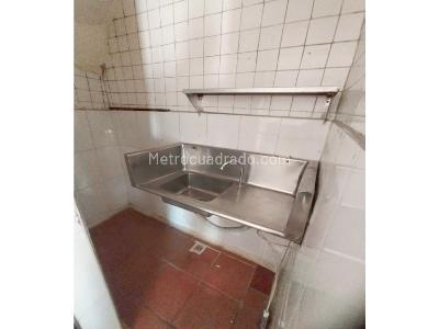 Casa de 5 alcobas en venta en Las Nieves, Bogotá, 249 m² · foto 7 de 19