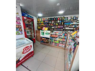 Casa de 5 alcobas en venta en Bella Suiza, Bogotá, 301 m² · foto 4 de 18