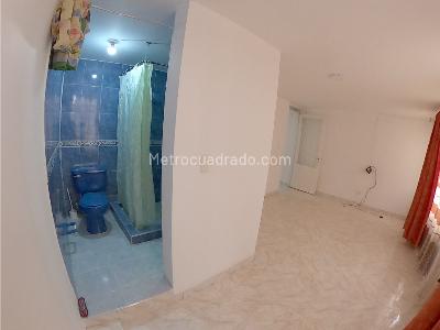 Casa de 5 alcobas en venta en Lago De Suba, Bogotá, 249 m² · foto 11 de 20