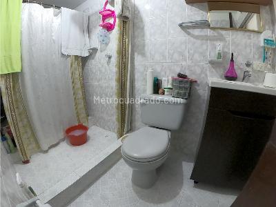 Casa de 5 alcobas en venta en Lago De Suba, Bogotá, 249 m² · foto 16 de 20