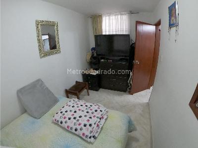 Casa de 5 alcobas en venta en Lago De Suba, Bogotá, 249 m² · foto 17 de 20