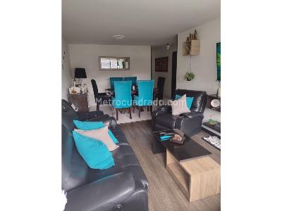 Casa de 5 alcobas en venta en La Cabaña, Bogotá, 480 m² · foto 2 de 20