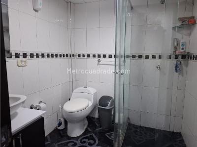 Casa de 5 alcobas en venta en La Cabaña, Bogotá, 480 m² · foto 4 de 20