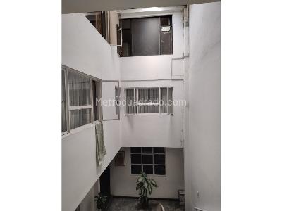 Casa de 5 alcobas en venta en La Cabaña, Bogotá, 480 m² · foto 14 de 20