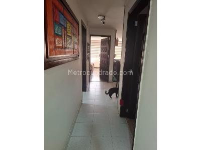 Casa de 5 alcobas en venta en La Cabaña, Bogotá, 480 m² · foto 19 de 20