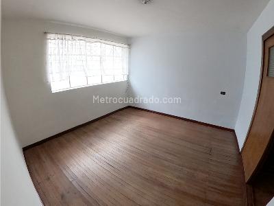 Casa de 5 alcobas en venta en San Jose Obrero Sur, Bogotá, 226 m² · foto 6 de 20