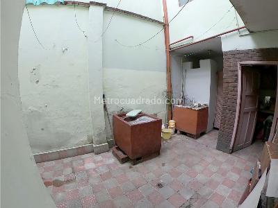 Casa de 5 alcobas en venta en San Jose Obrero Sur, Bogotá, 226 m² · foto 9 de 20
